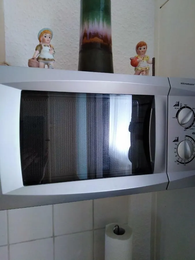 Apartment Ferienwohnung Bis 4 Personen In Hannover Germany